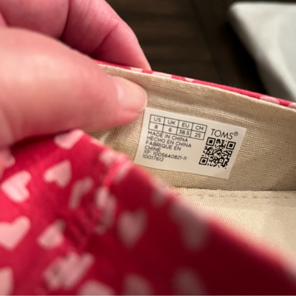 Toms Heart Print Flats - Picture 4 of 7